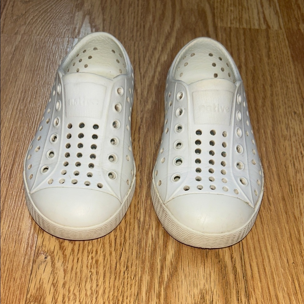 Native Kids White Shoes
